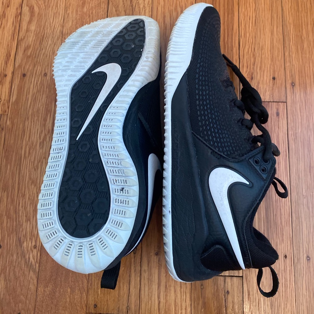 Nike Women’s Zoom HyperAce 2 Volleyball Shoes